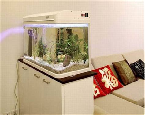 客廳魚缸設計